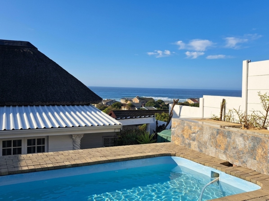3 Bedroom Property for Sale in Cannon Rocks Eastern Cape